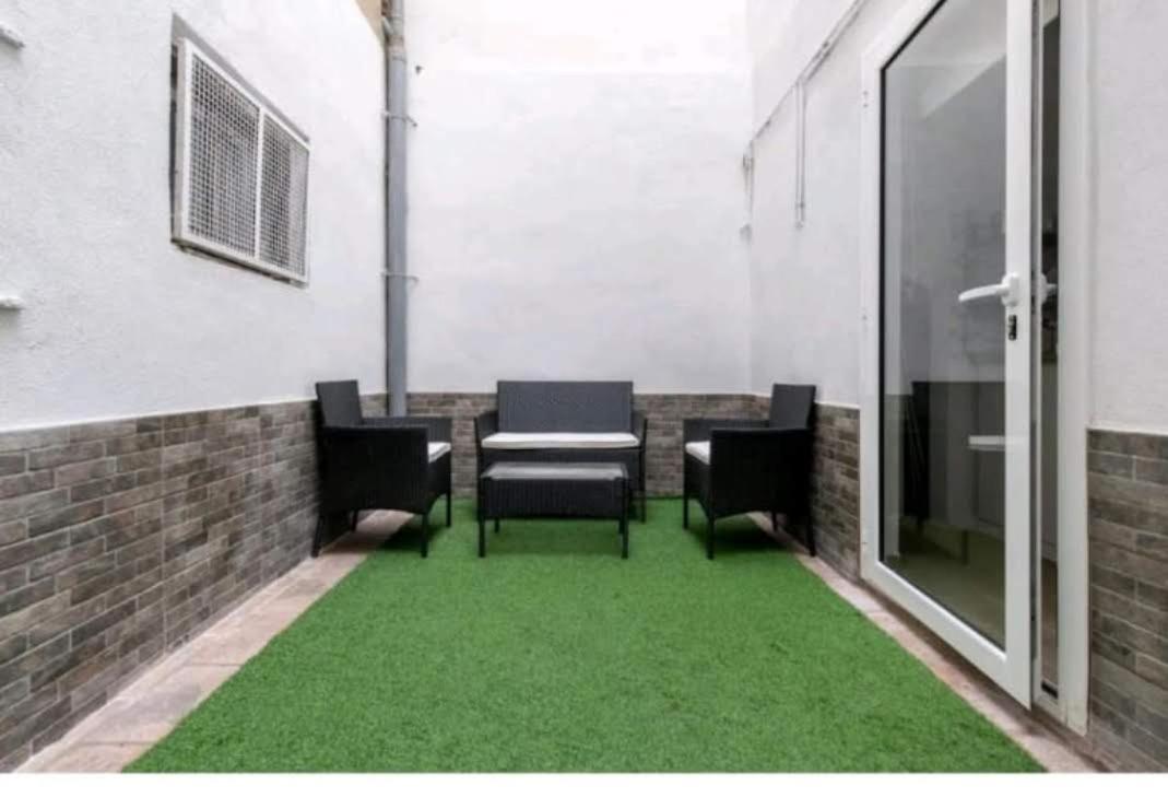Lucky Home 1 Santa Coloma de Gramanet Dış mekan fotoğraf